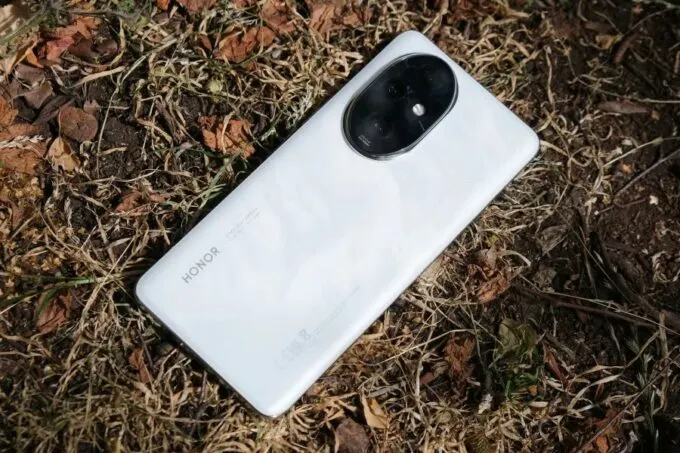 Honor 200 Pro