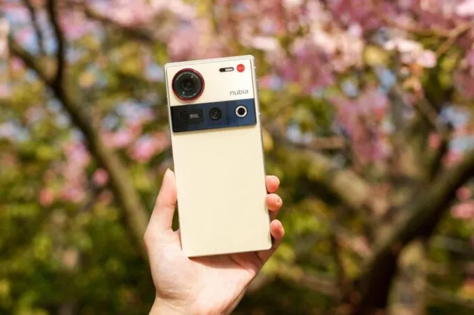 ZTE Nubia Z70 Ultra