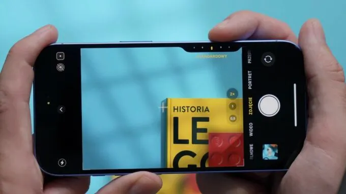 iPhone 16