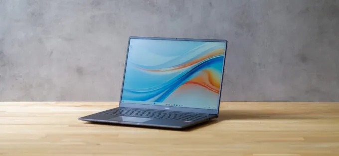 Honor MagicBook X16 Plus (2024)