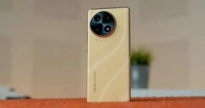 Tecno Camon 30S