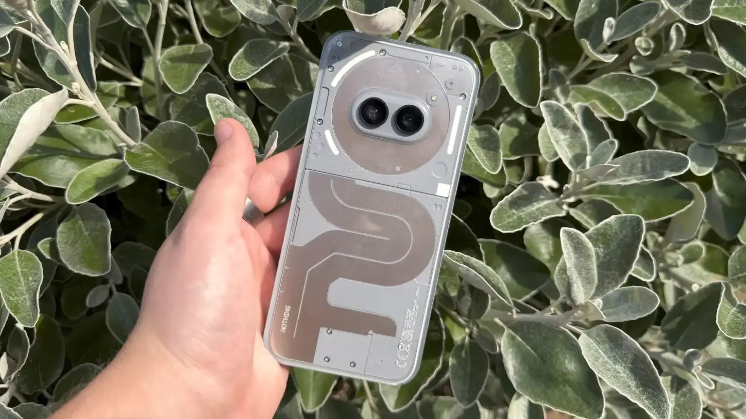 Смартфон Nothing Phone (2a) Plus