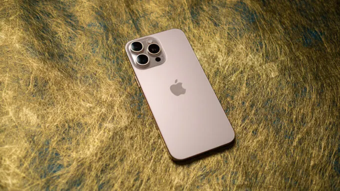 iPhone 16 Pro Max