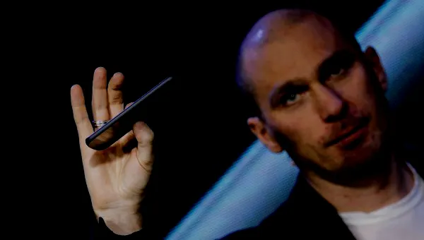 Я русский. Суровая правда про YotaPhone и YotaPhone 2
