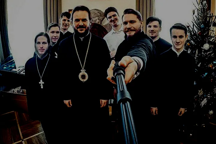 И это пройдет. О запретах на селфи-палки