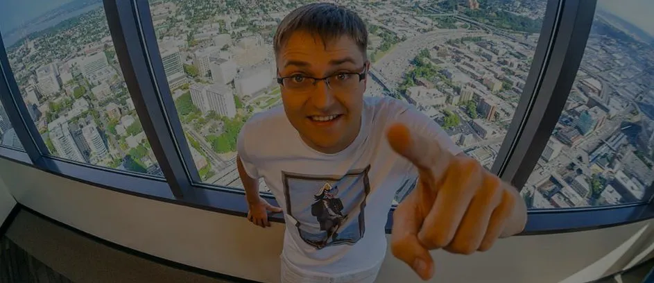 Евгений Козлов, Twitter: «Vertu? Удобные и красивые смартфоны»