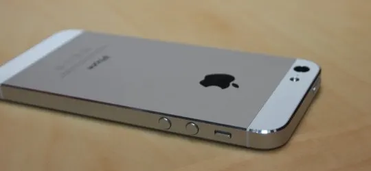 Сейчас iPhone SE любят все. Но судьба его деда трагична
