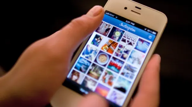 Почему Instagram убирает хронологическую ленту