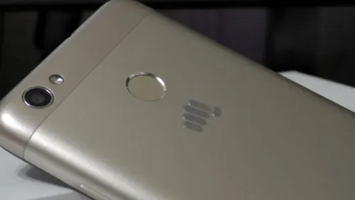 Палач говорит: где у смартфона должен быть сканер отпечатка пальцев?