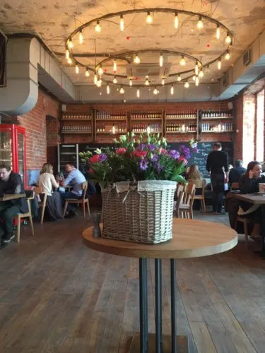 Benedict café – бездарные завтраки в кафе, которое должно гореть в аду