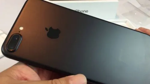 Почему черный матовый iPhone 7 Plus – самый прочный и практичный iPhone в истории