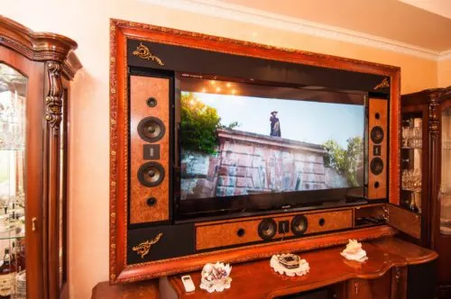 Почему телевизор как ящик переживет нас всех