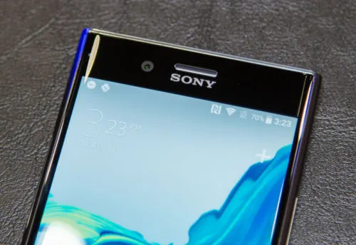 Презентация Sony Xperia XZ Premium состоялась на Ваганьковском кладбище