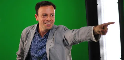 Этическая дилемма: что важнее – клики или порядочность?