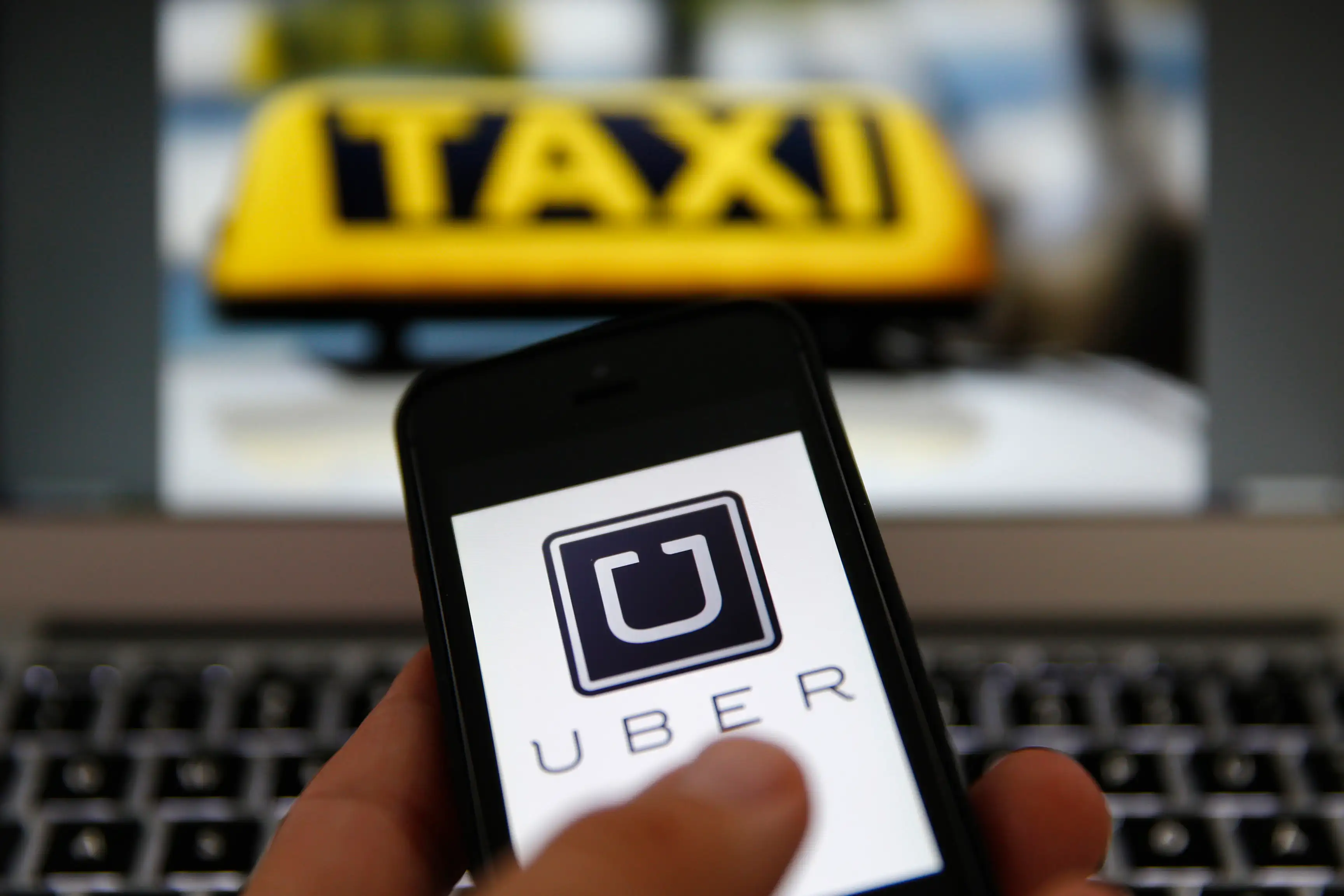 Ради чего Яндекс.Такси объединился с Uber? Взгляд из Екатеринбурга