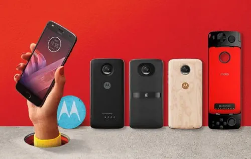 Moto Z2 Play пришел в Россию с ворохом модульных аксессуаров