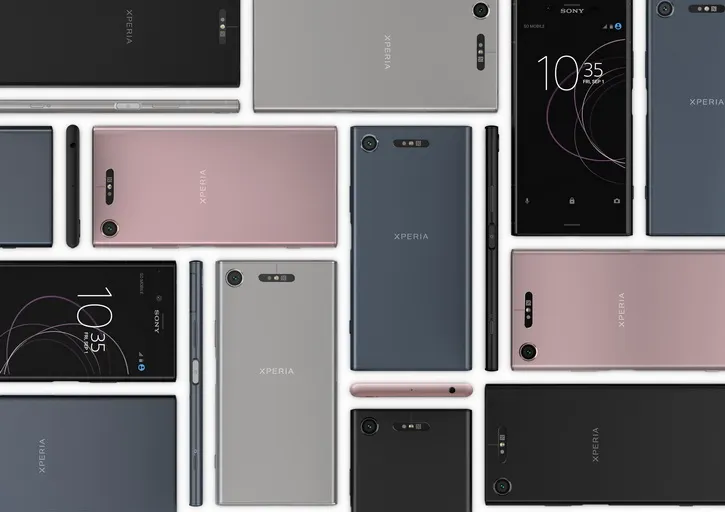 Sony выпустила два пластиковых смартфона и металлический флагман. Кошмар
