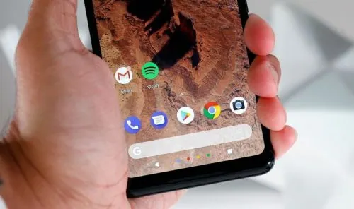 Дисплей Pixel 2 XL выгорает, как офисный раб