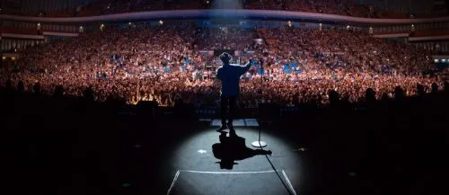 На концерт Тимати в Олимпийском набирают массовку. Платят 1000 рублей