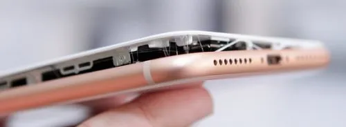 По всему миру вздуваются батареи iPhone 8 Plus. Это вообще норма?
