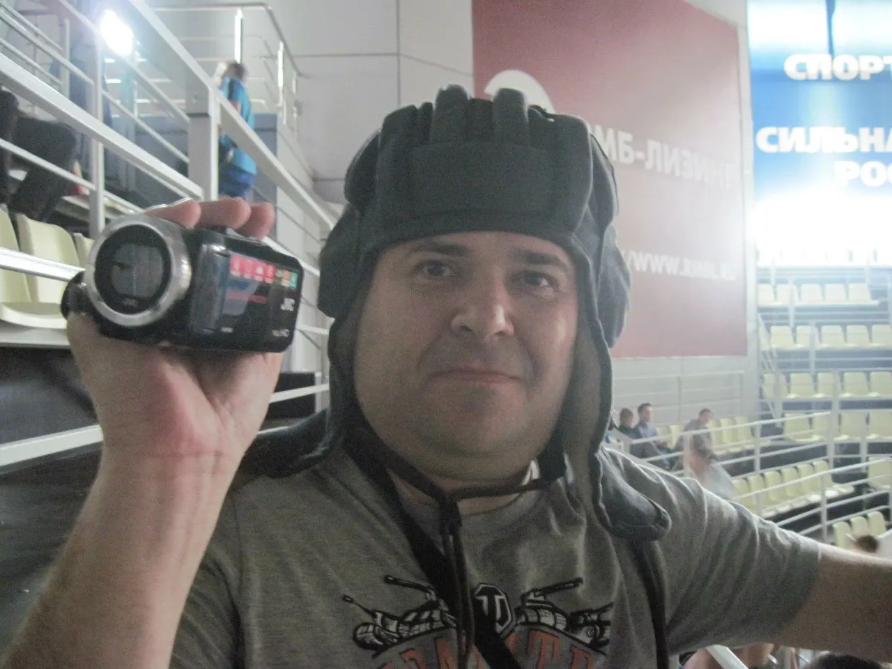 Стример World of Tanks – фаворит премии Дарвина. Его убил шкаф. Подозреваемых двое