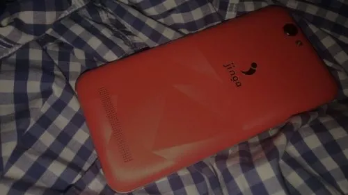 Jinga Fresh – смартфон за 5 тысяч, который не тормозит. Камера тоже хороша