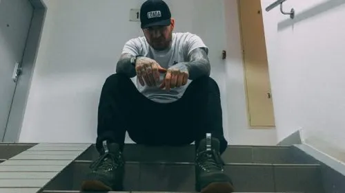 «Я хочу сказать Оксимирону, что он пидор залупоглазый, и говорю». Schokk дал огромное интервью Черноzёму