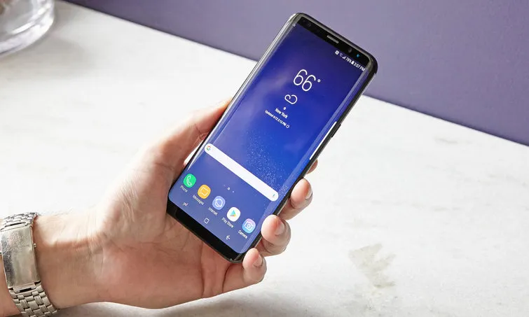 Samsung выпустит Galaxy S9 Mini – компактный безрамочный смартфон