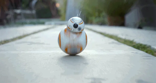 Дроид Star Wars, подушка-пенис и еще 5 дичайших лотов с AliExpress