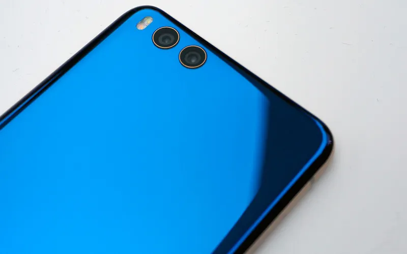 Xiaomi Mi Note 3 снимает почти как iPhone 8 Plus. В чем подвох?