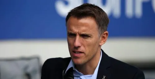 Тренер сборной Англии по футболу удалил твиттер, чтобы не злить феминисток