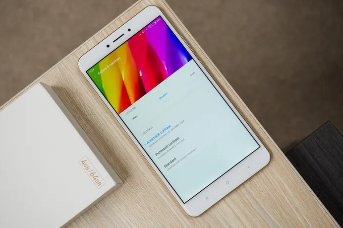 Почему Xiaomi Mi Max 2 – самый феноменальный смартфон 2017 года
