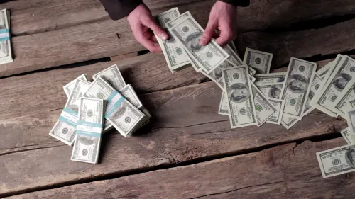 22-летняя мать берет с 5-летней дочери арендную плату