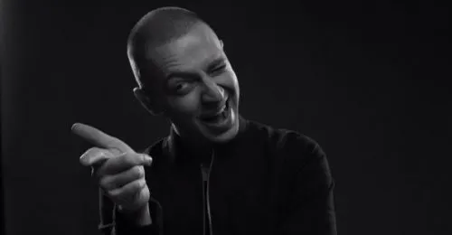 За 15000 рублей можно поужинать с Оксимироном (нет)