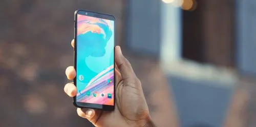 OnePlus 5T приехал в Россию. Такой дорогой, что даже стыдно