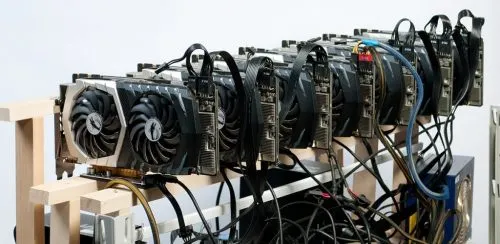 В Томске выгорела квартира. Вы будете смеяться, но снова виноваты майнеры