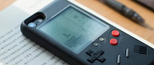 Тетрис для iPhone, мини-сейф и еще 5 дичайших лотов с AliExpress