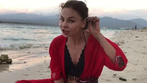 «Паша, найми секс-коуча!» Настя Рыбка «встретилась» с Дуровым