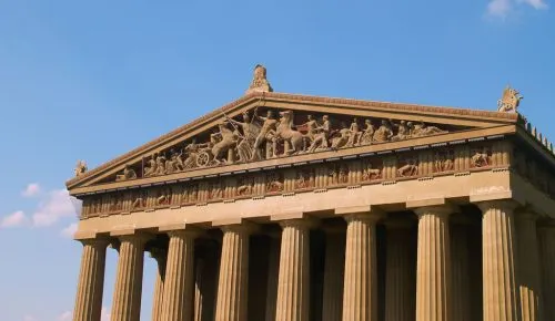 Парфёнов наконец-то пришёл на YouTube. В чем уникальность шоу «Парфенон»?