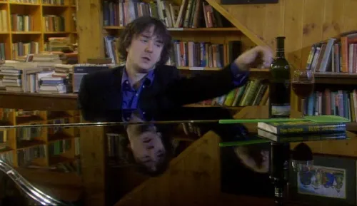 «Я выдумывал сюжеты романов Джоджо Мойес». Как меня уволили из книжного магазина