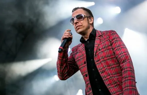 «Академик и лауреат – Рамзан Кадыров». Шикарный политический клип от «Наива»