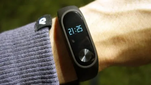 Xiaomi Mi Band 3 c автономностью 40 дней будет стоить $30