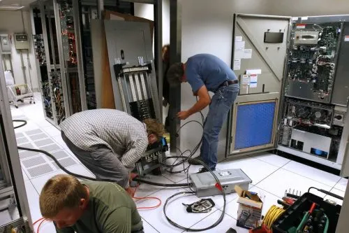 Падение Telegram доказало: у него нет конкурентов. Все остальные мессенджеры – шлак