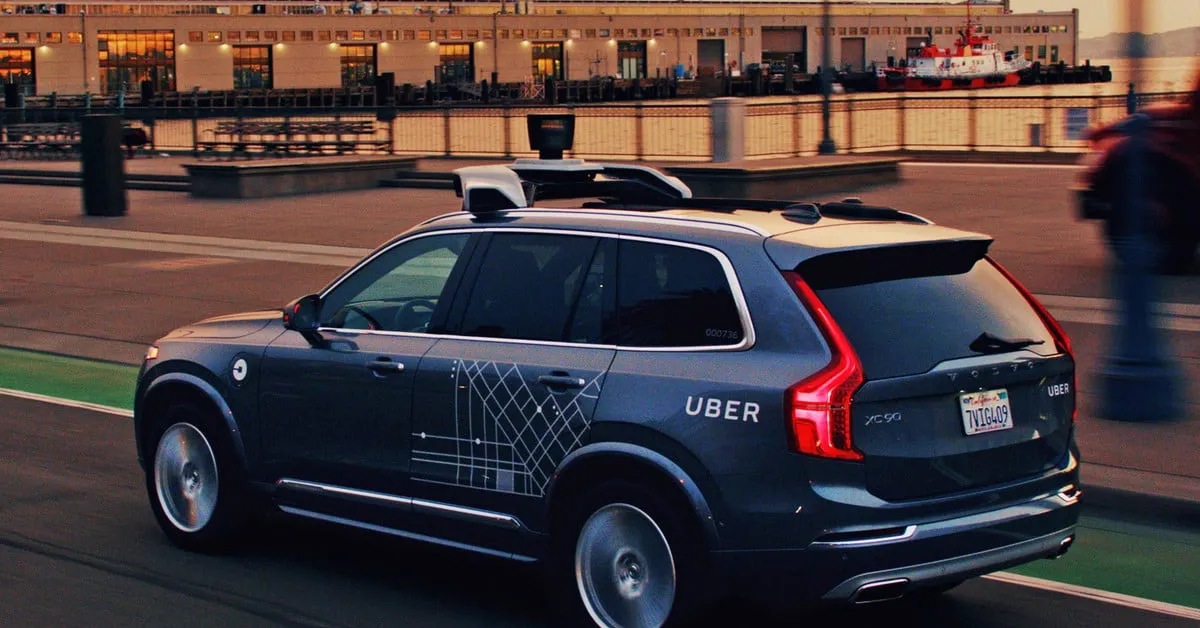 Беспилотное такси Uber задавило человека насмерть. Началось