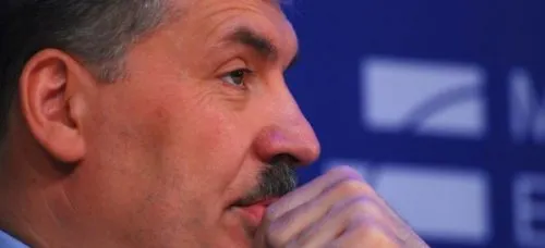 «Сбрею усы, если Юрий признает выборы честными». Кандидат от народа Грудинин проиграл спор Дудю, но переобулся