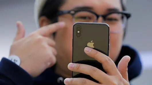 В Китае могут запретить iPhone. Это ответ на американский запрет ZTE и Huawei