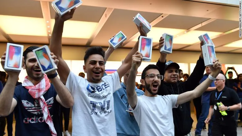 iPhone X жесточайше нагнул рынок. Треть мировой прибыли &#8212; на нем