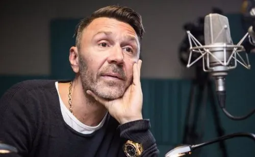 «Оксимирон – это успех как имидж успеха». Лекция Сергея Шнурова о новых звездах и новой медиареальности