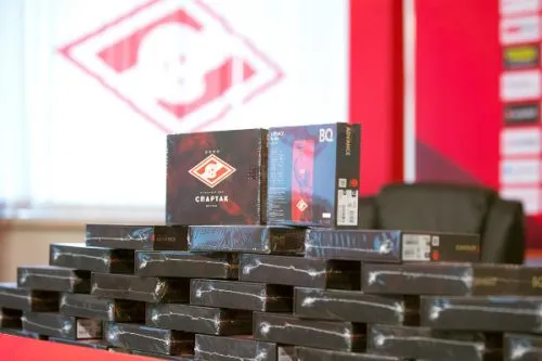 Как выглядит худшая презентация гаджетов – релиз смартфона BQ для «Спартака»