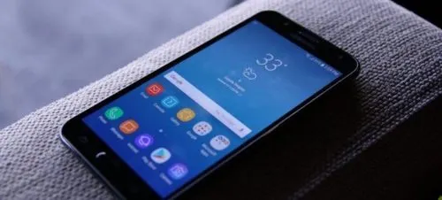 Samsung Galaxy J2 Pro – самый глупый смартфон в мире. Его нельзя подключить к интернету